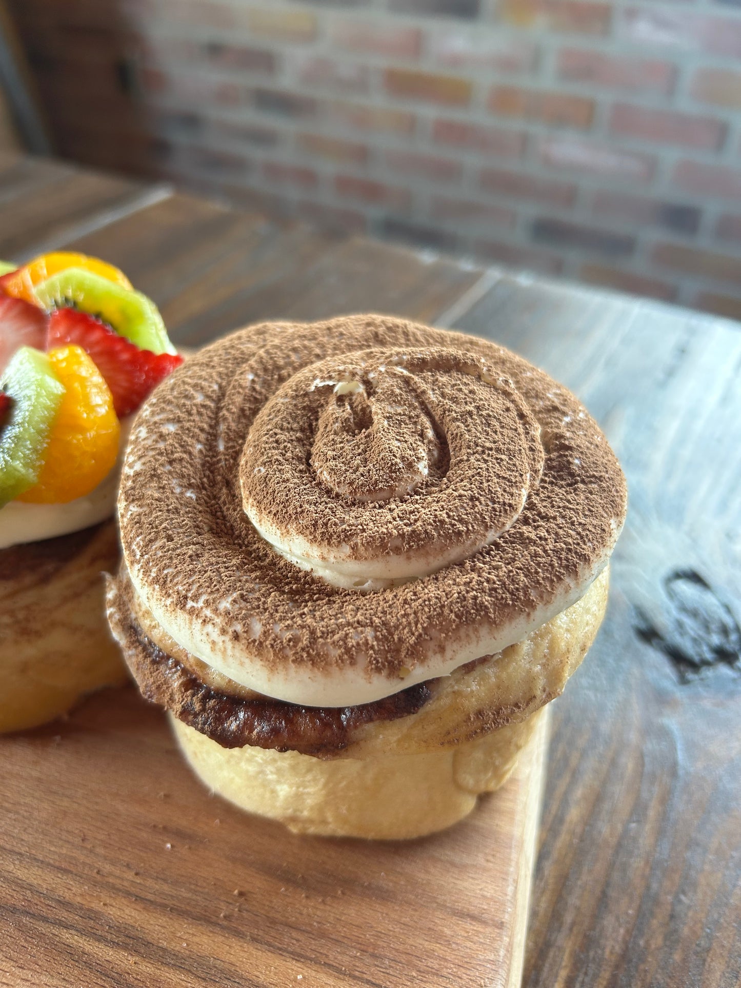 1 Jumbo Tiramisu Cinnamon Roll