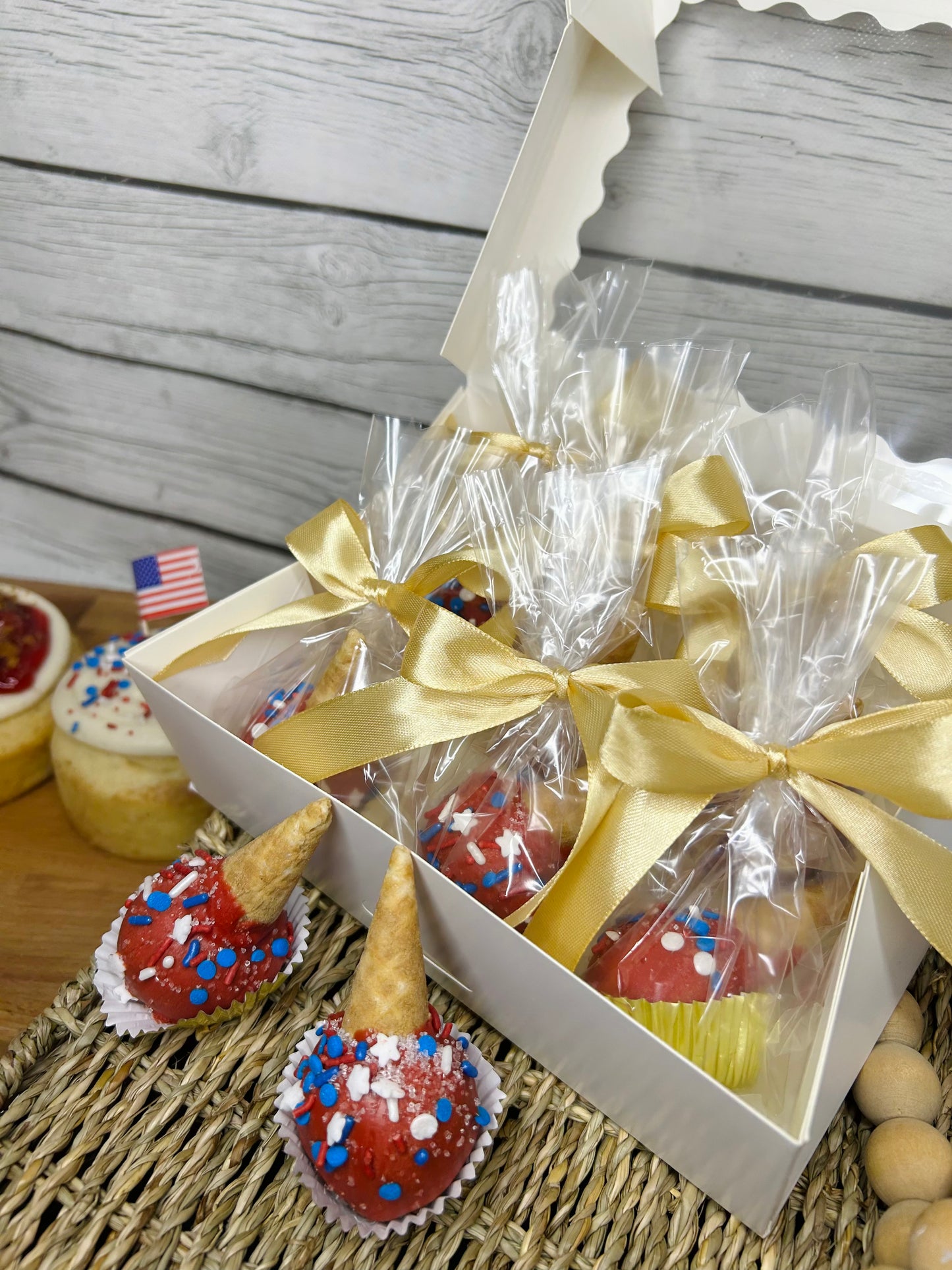 Patriotic Cookie Butter Cake Pops