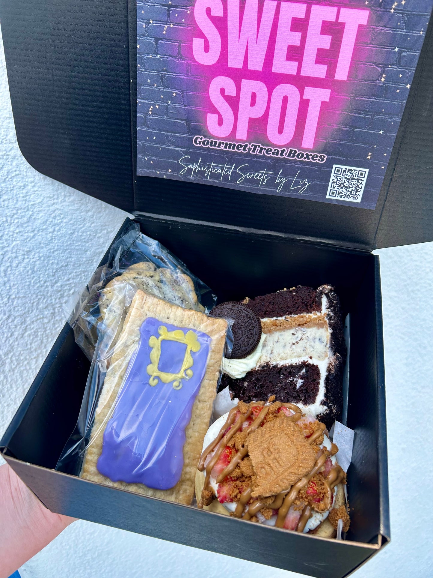 1 “Friends” Sweet Spot Box