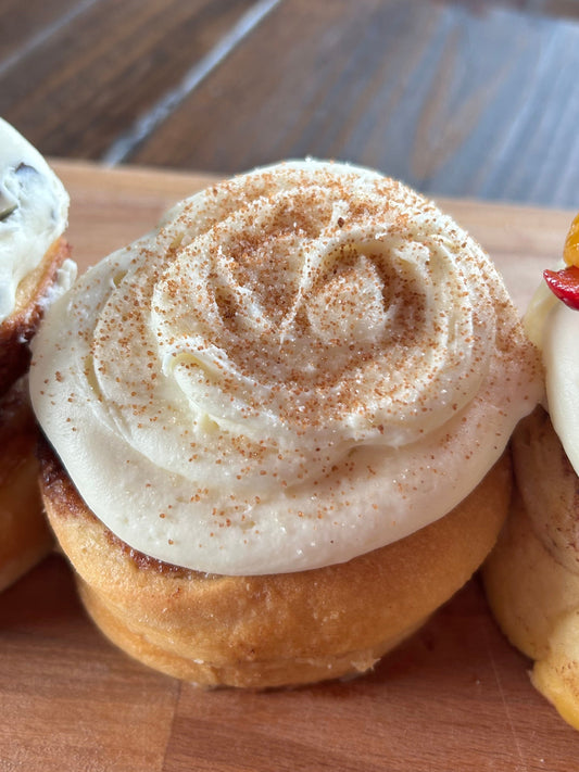 Mr Beldings Original Cinnamon Roll