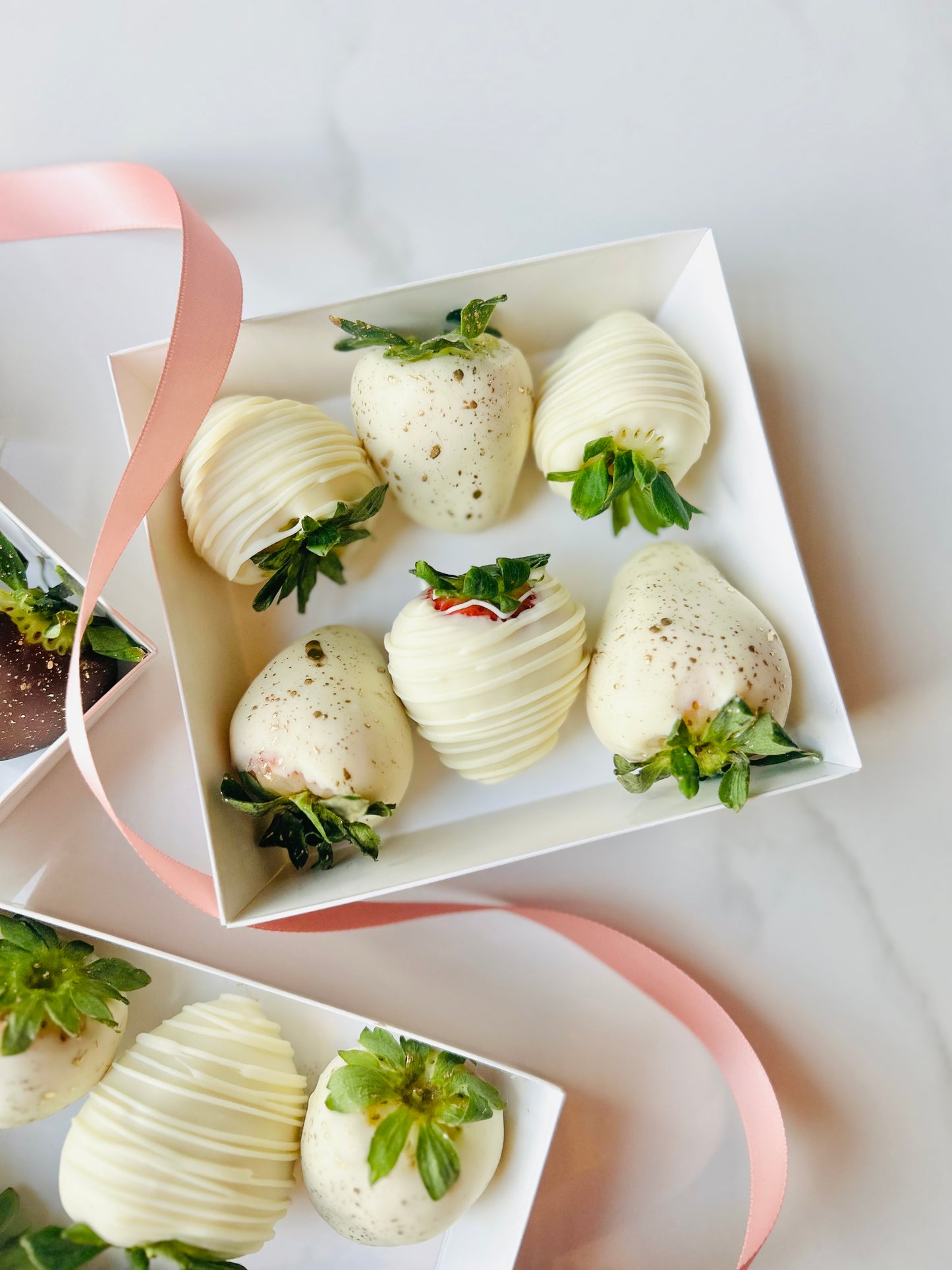 Valentine’s Pre-order ❤️ 6 White Chocolate Covered Strawberries