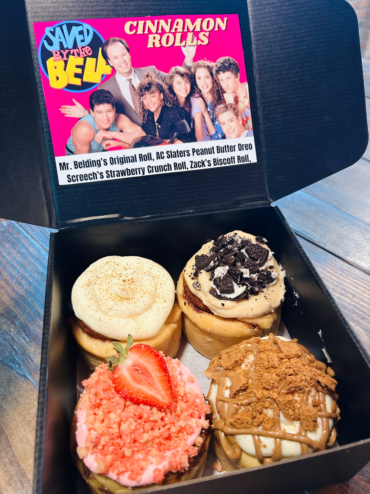 Saved By The Bell 4 Pack Cinnamon Rolls
