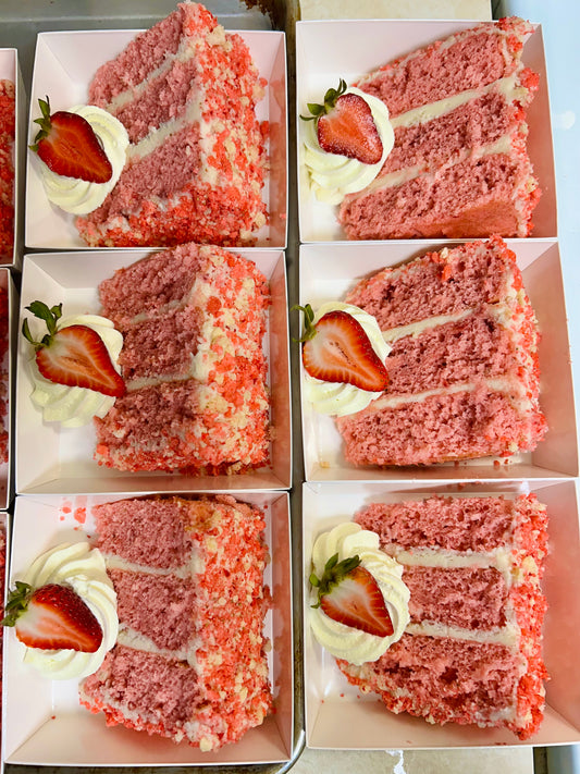 Strawberry Crunch Cake by the Slice (1 Slice)
