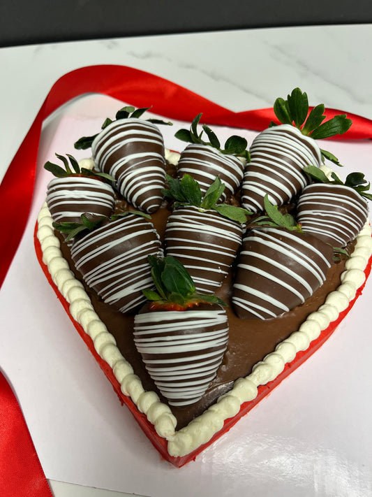 Valentine’s Pre-order❤️Heart Shaped Box Of Chocolate Covered Strawberries Cake with 9 Chocolate Covered Strawberries