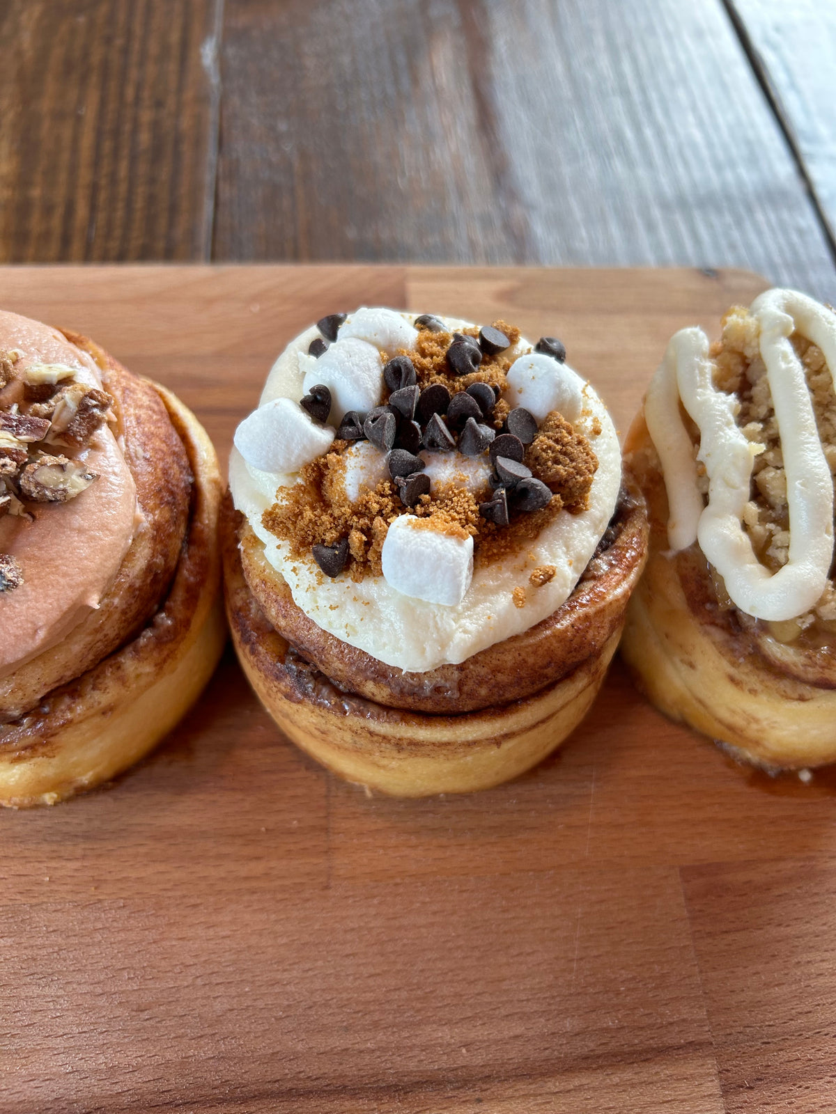 Biff’s Bonfire S’mores Cinnamon Roll