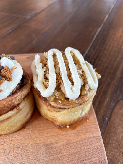 Lorraines Apple Coffee Cake Cinnamon Roll