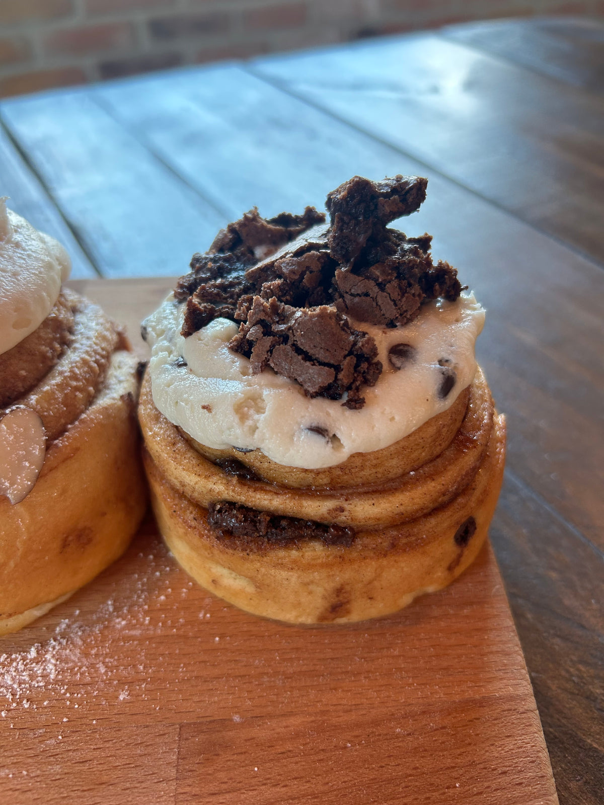 Barbosa’s Brookie Cinnamon Roll