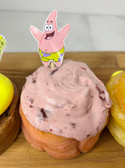 Patrick Star Strawberries and Cream Cinnamon Roll