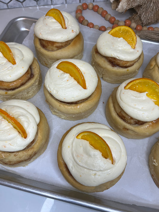 1 Jumbo Candied Orange Cinnamon Roll